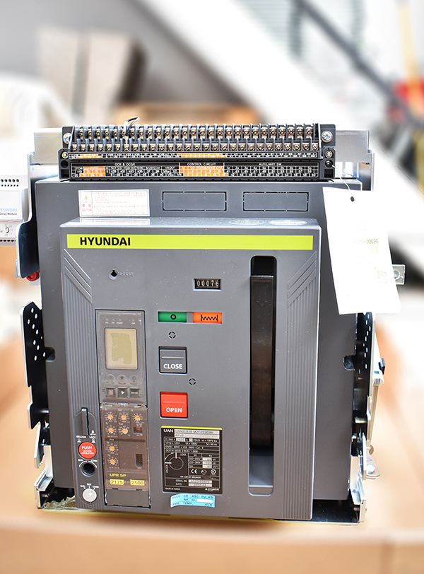 Front_Main